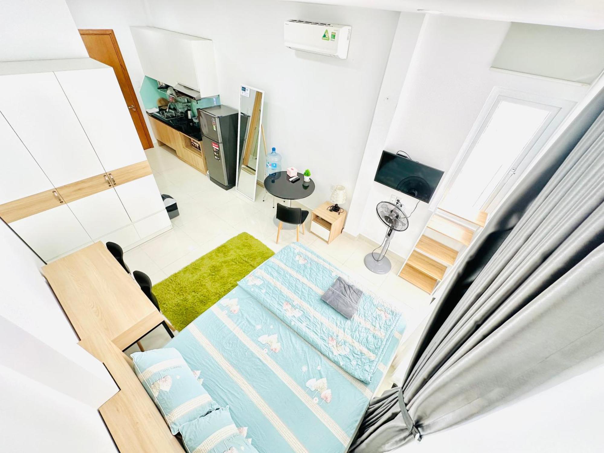 Modern Apartment Near Landmark81 Хошимін Екстер'єр фото